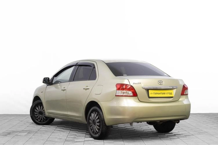 Toyota Belta 6 из 22