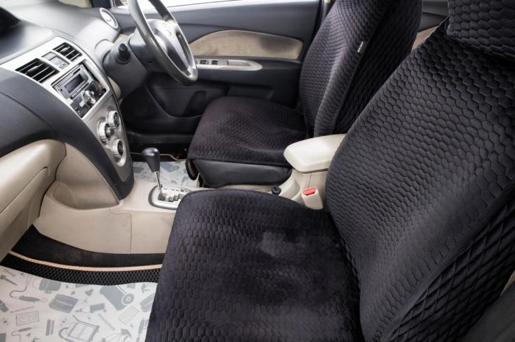 Toyota Belta 19 из 22