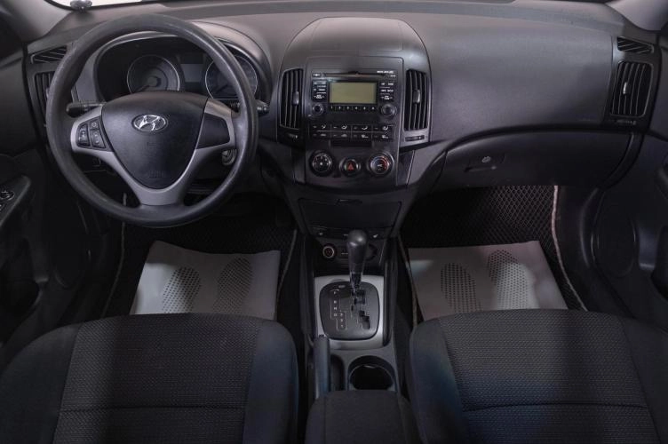 Hyundai i30 9 из 18