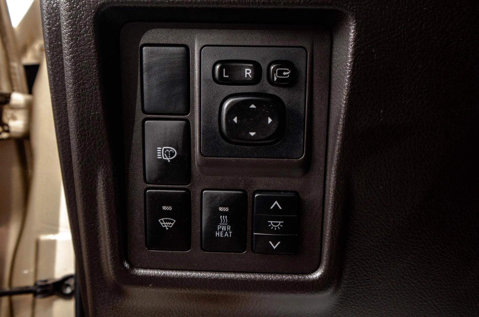 Toyota Land Cruiser Prado 24 из 63