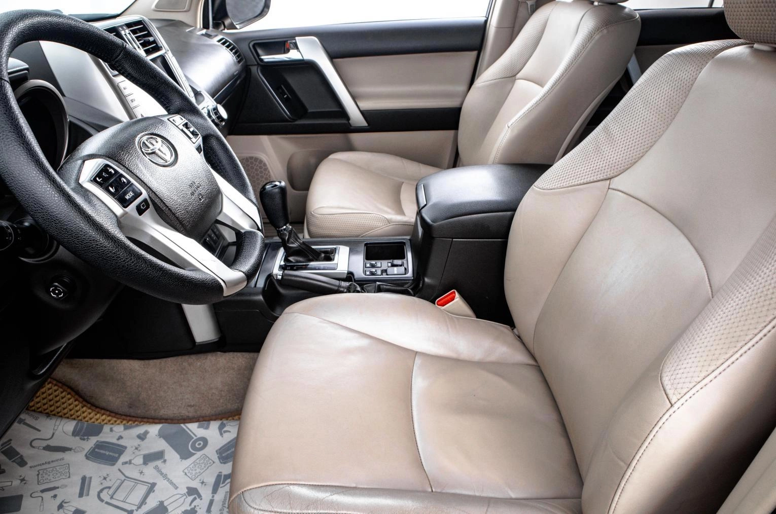 Toyota Land Cruiser Prado 20 из 63