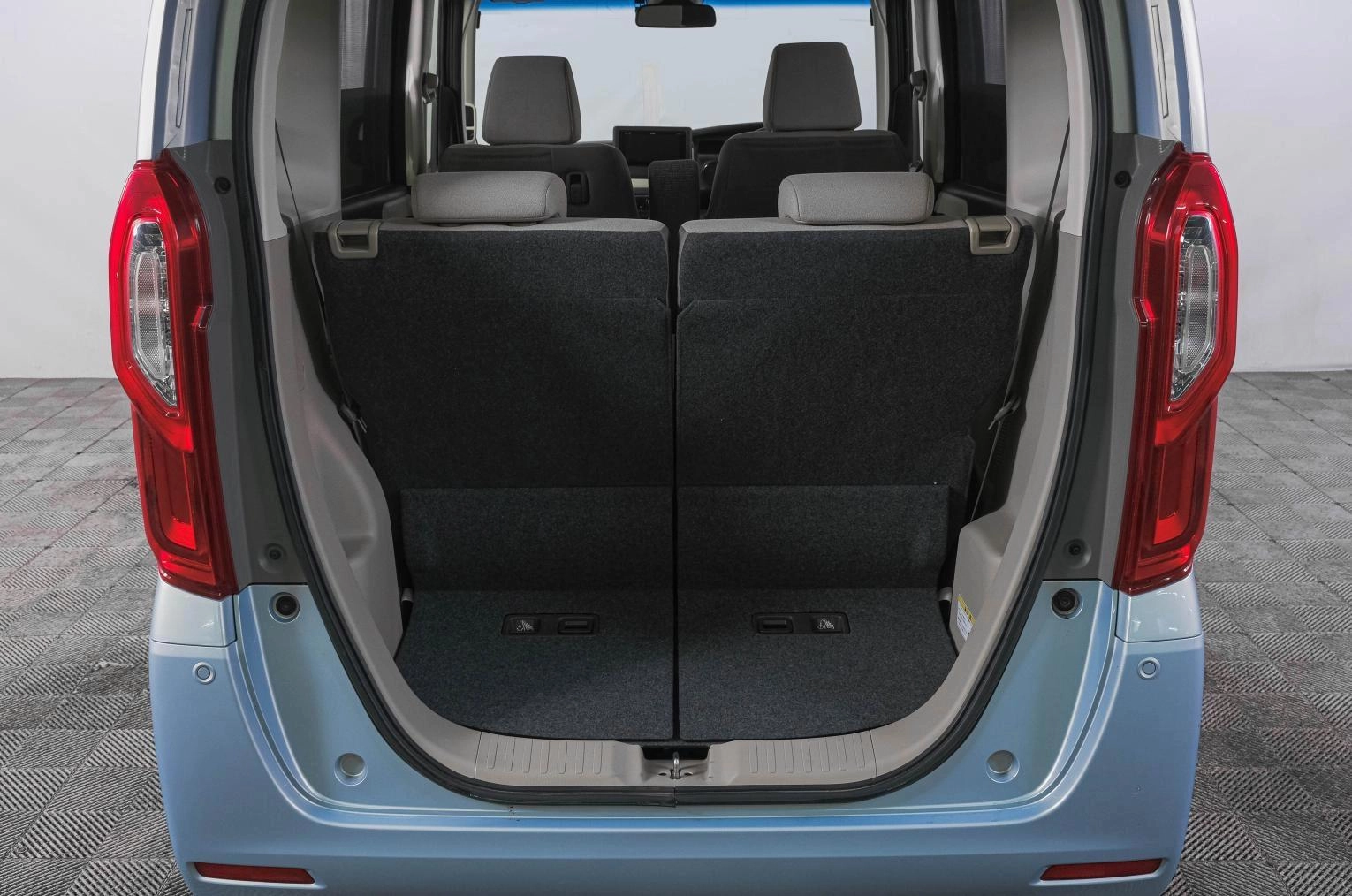 Honda N-BOX 7 из 22