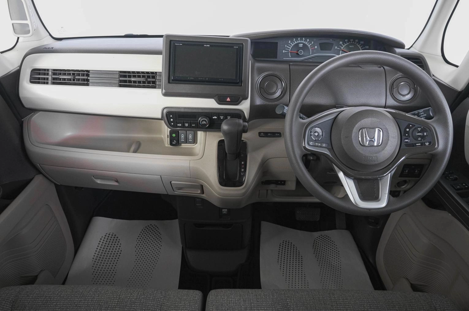 Honda N-BOX 13 из 22