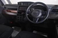 Toyota Roomy 8 из 17