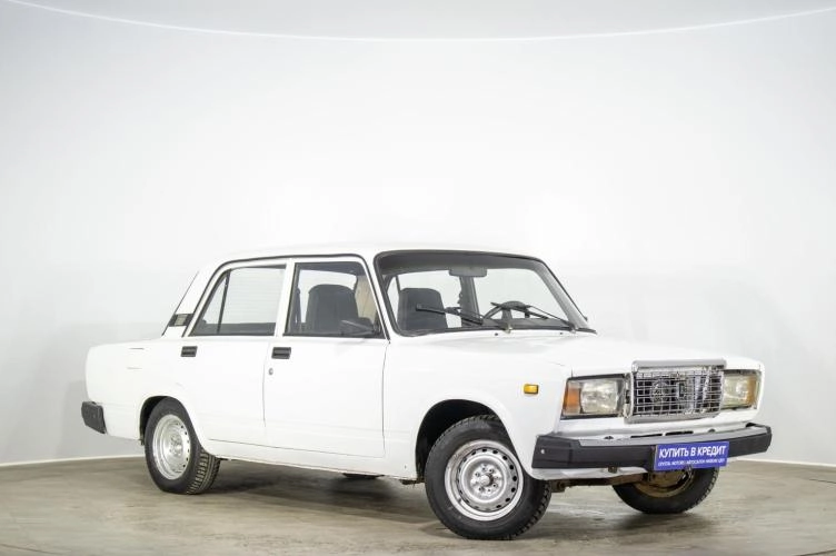ВАЗ (LADA) 2107 1 из 5