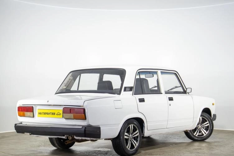 ВАЗ (LADA) 2107 4 из 6