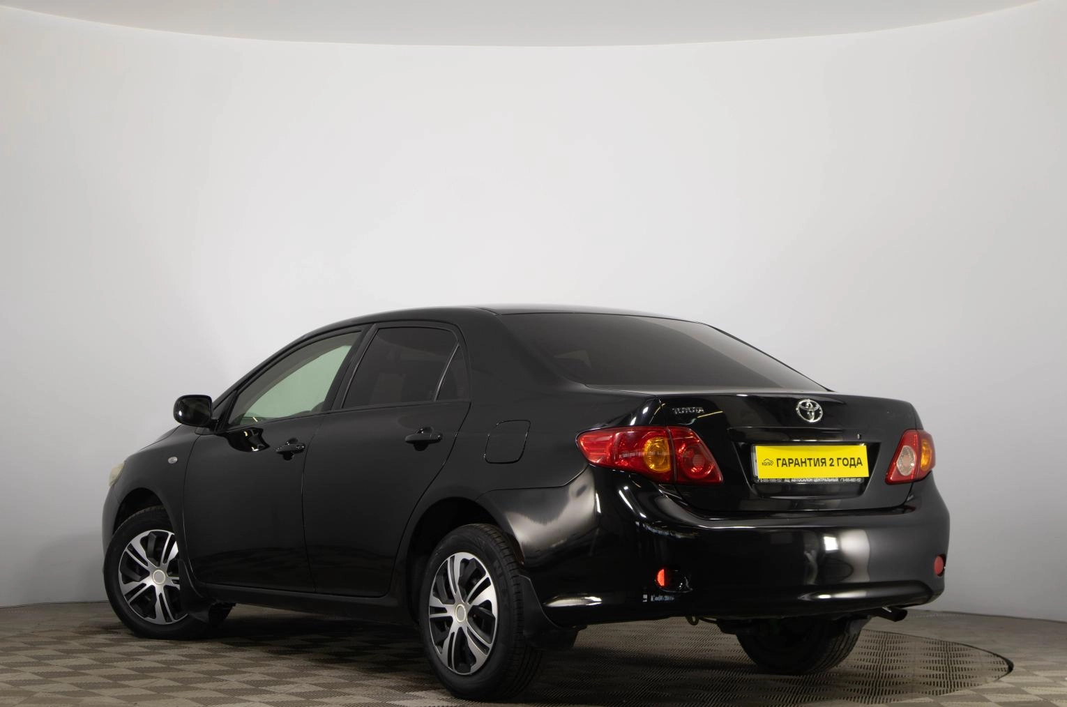 Toyota Corolla 4 из 18