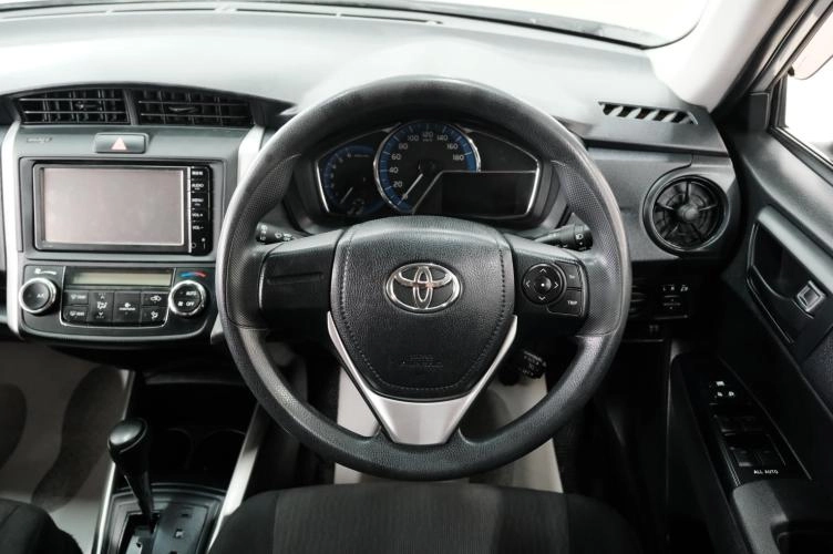 Toyota Corolla Fielder 10 из 20