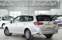 Toyota Corolla Fielder 4 из 20