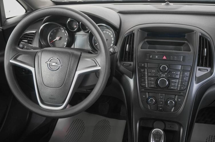 Opel Astra 12 из 20