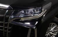 Toyota Alphard 7 из 35