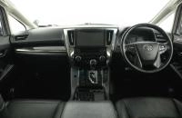 Toyota Alphard 21 из 35