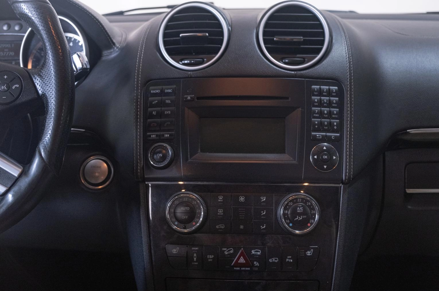 Mercedes-Benz M-класс 15 из 19