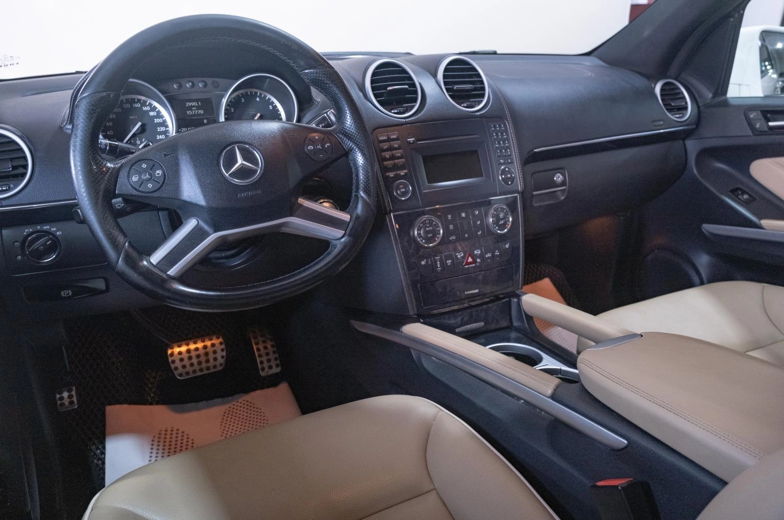 Mercedes-Benz M-класс 8 из 19