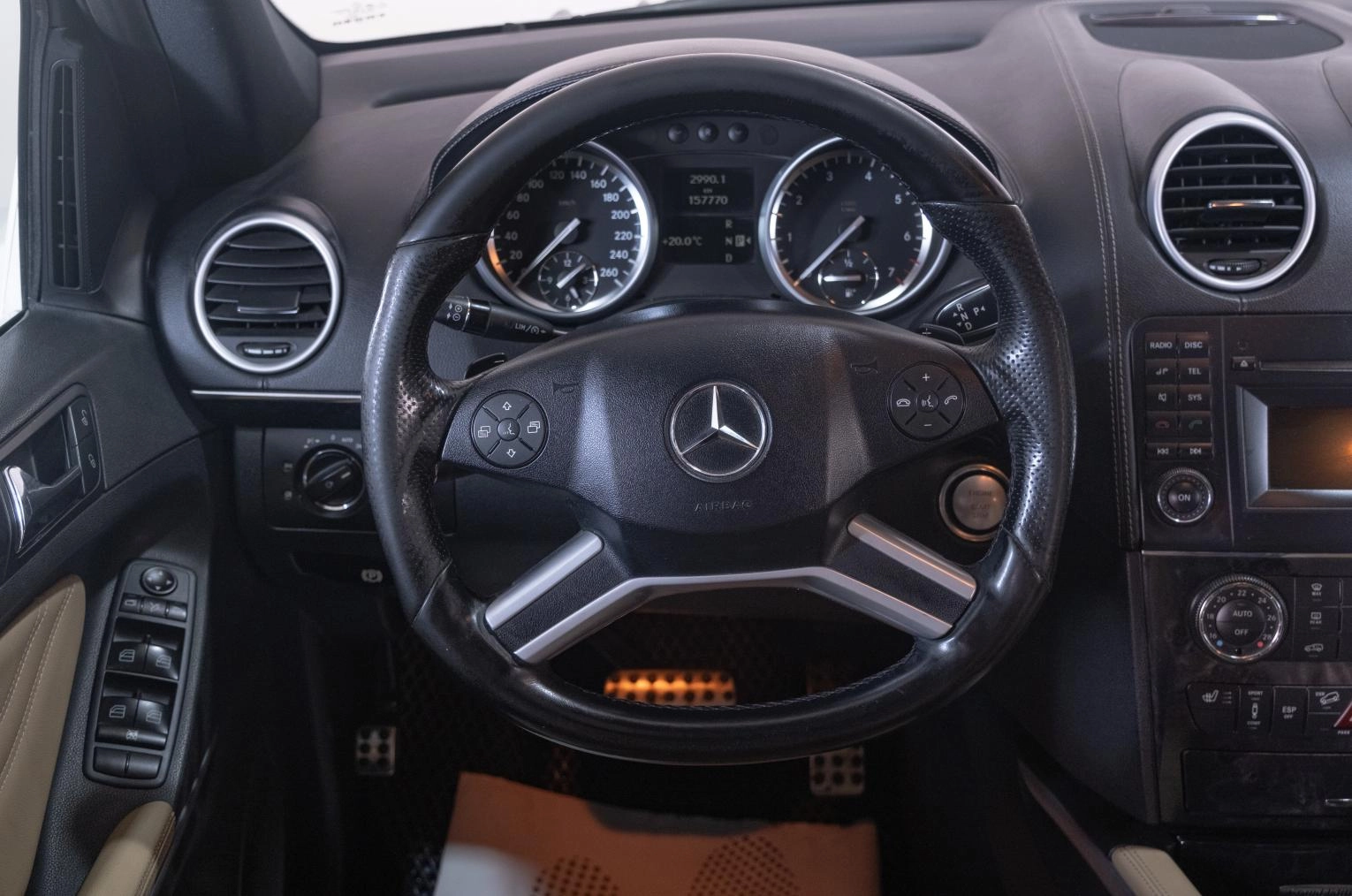 Mercedes-Benz M-класс 12 из 19