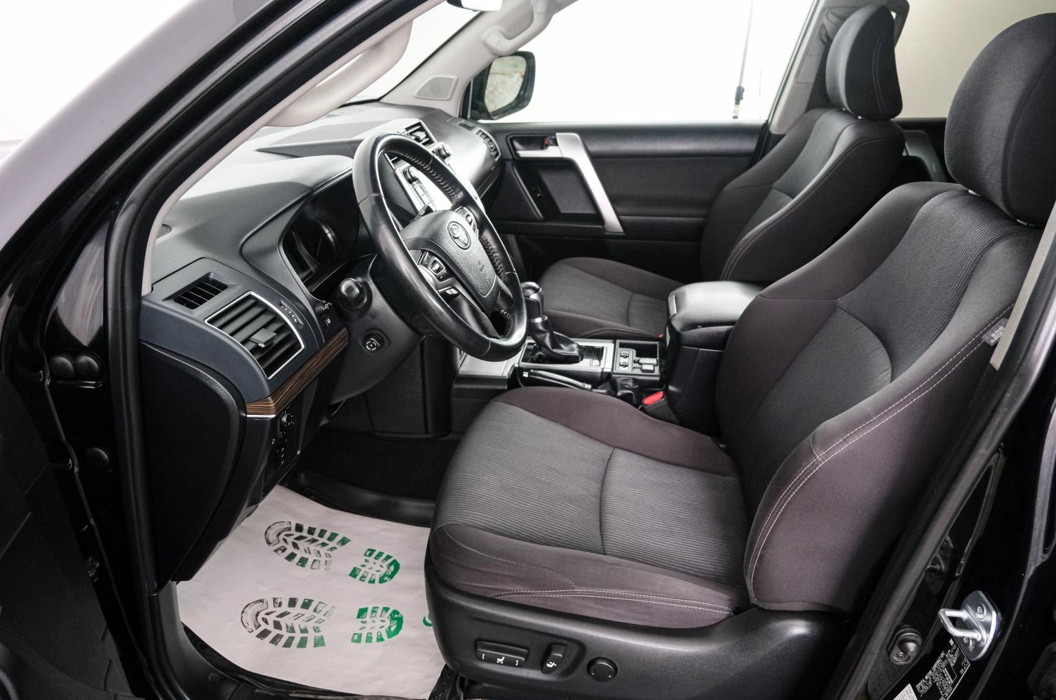 Toyota Land Cruiser Prado 7 из 29