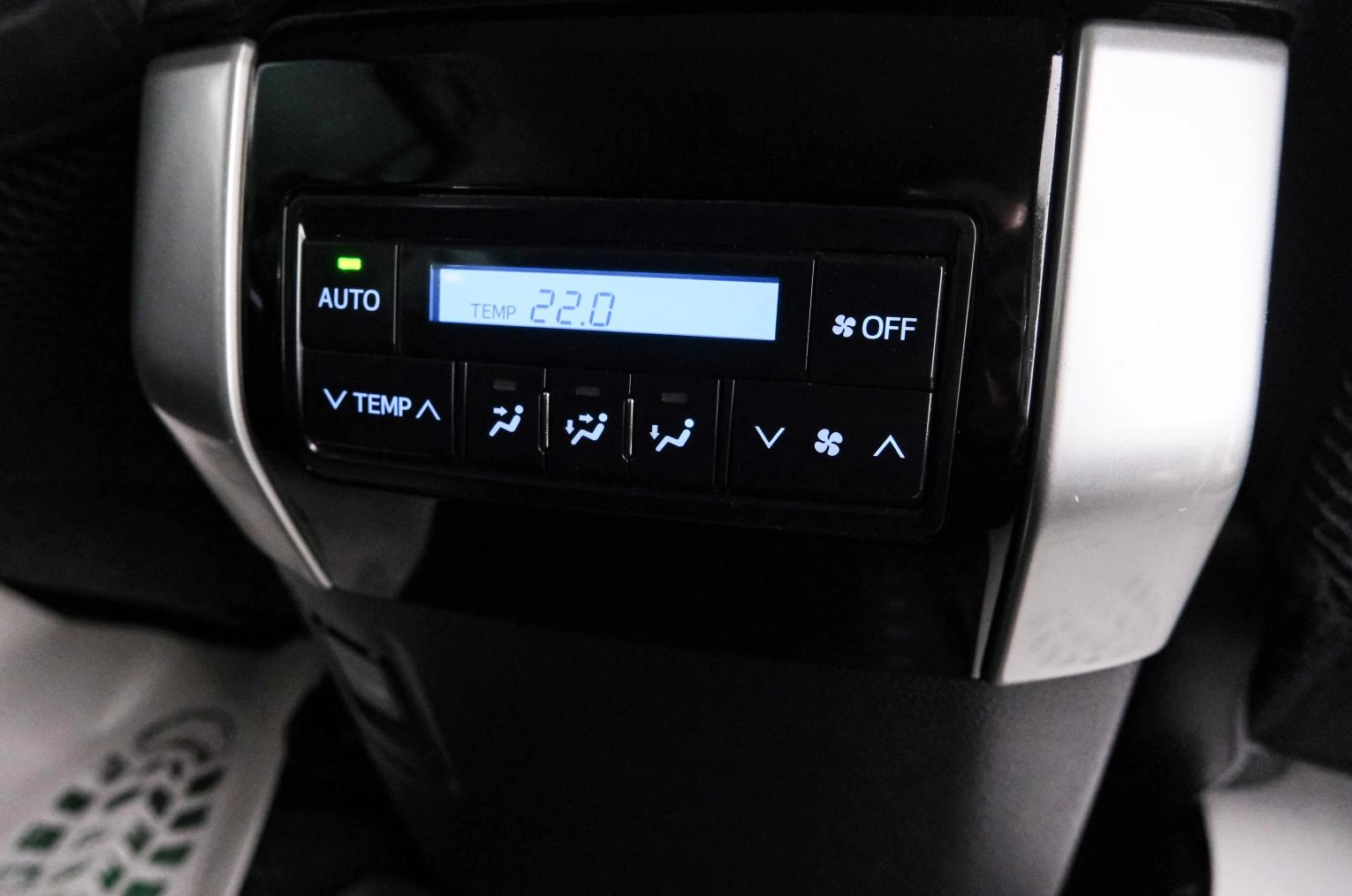 Toyota Land Cruiser Prado 21 из 29