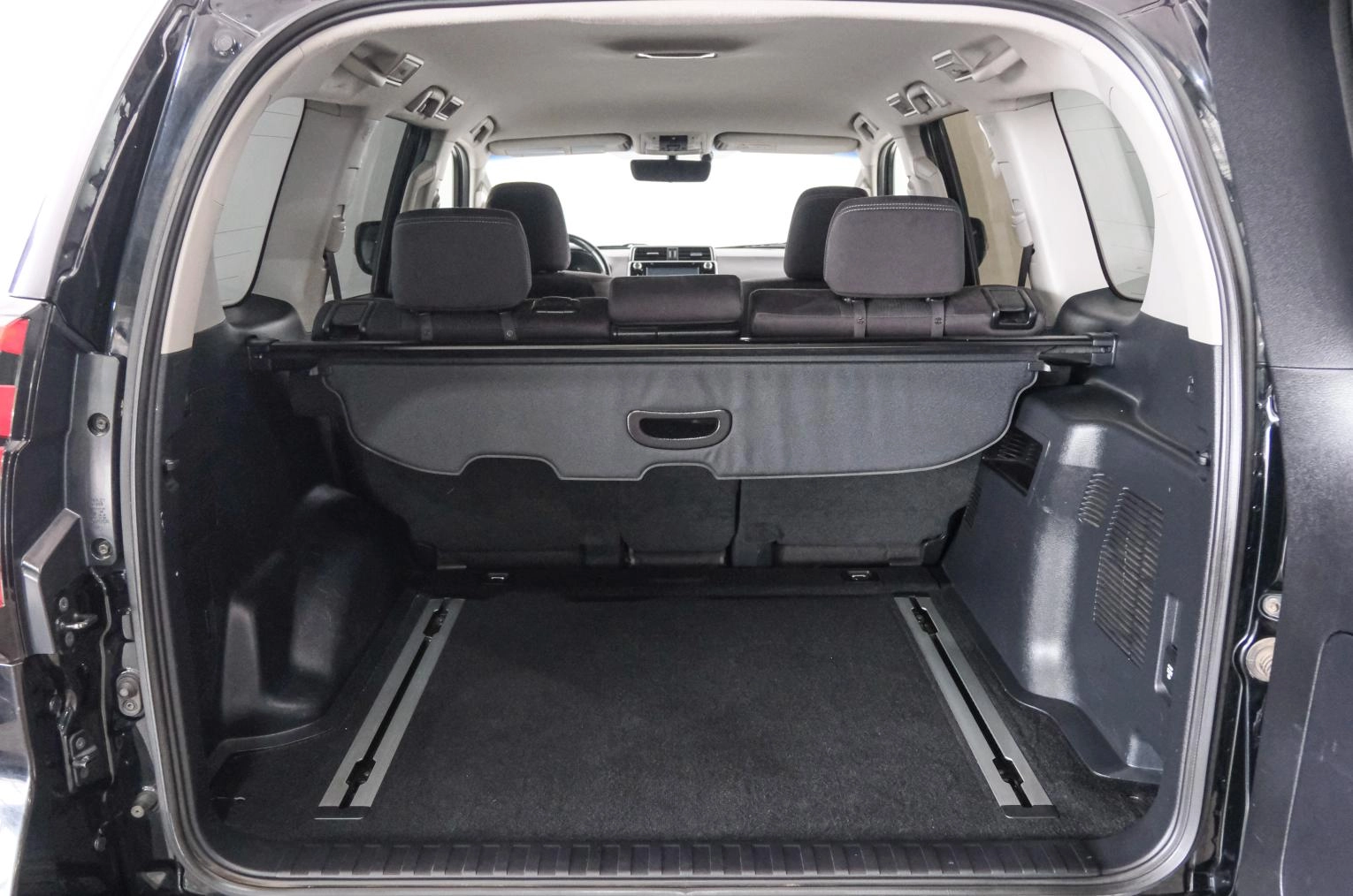 Toyota Land Cruiser Prado 29 из 29