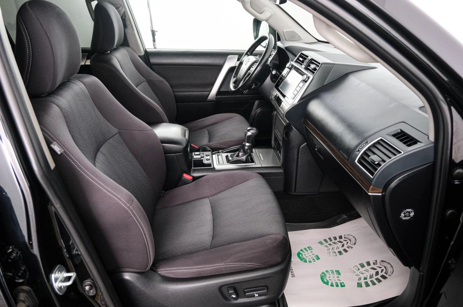 Toyota Land Cruiser Prado 13 из 29