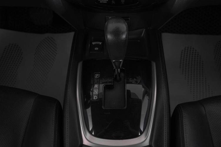 Nissan X-Trail 19 из 28