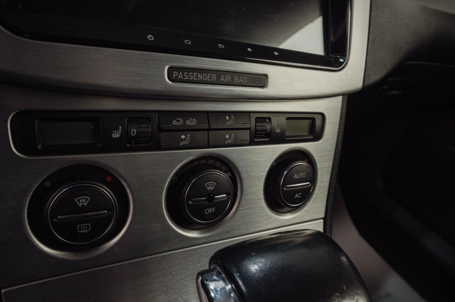 Volkswagen Passat 16 из 19