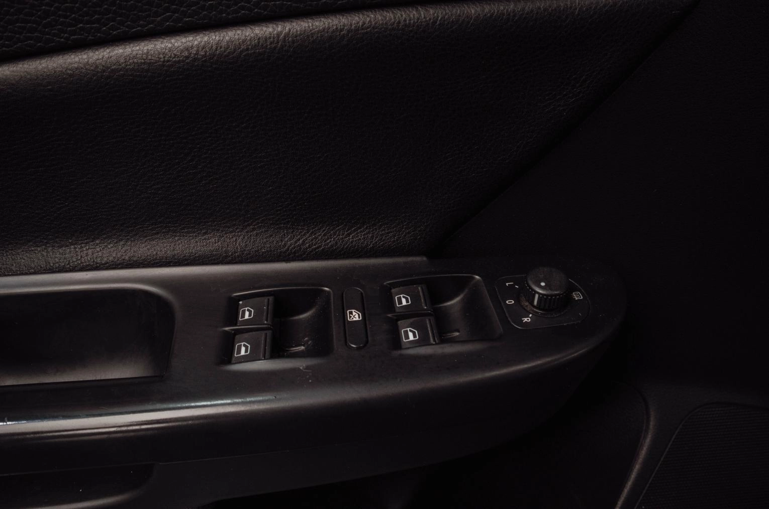 Volkswagen Passat 8 из 19