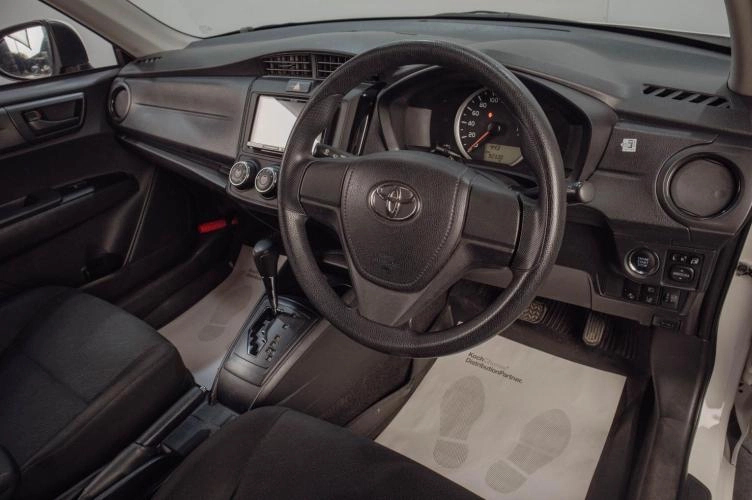 Toyota Corolla Axio 9 из 16