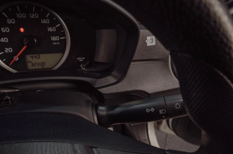 Toyota Corolla Axio 11 из 16