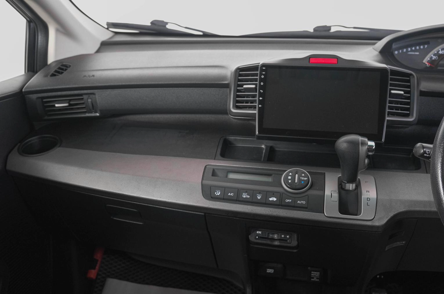 Honda Freed 12 из 20