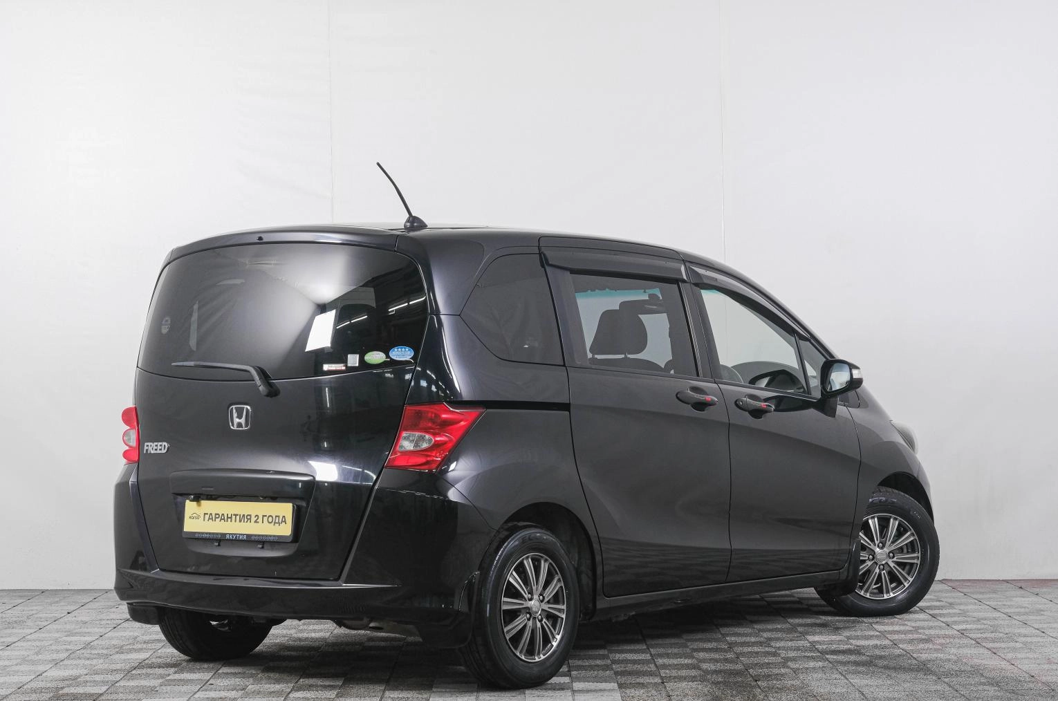Honda Freed 6 из 20