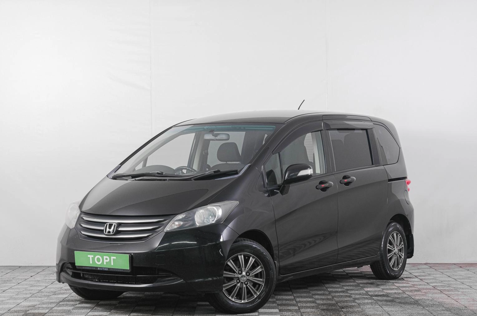Honda Freed 3 из 20
