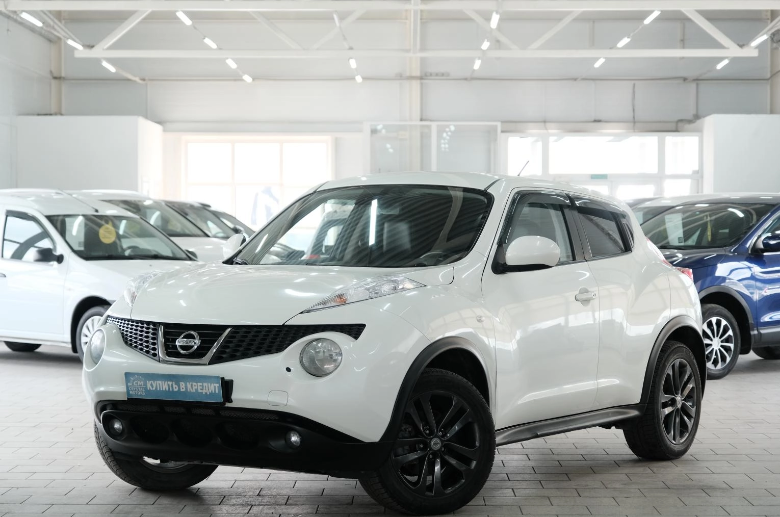 Nissan Juke 3 из 26