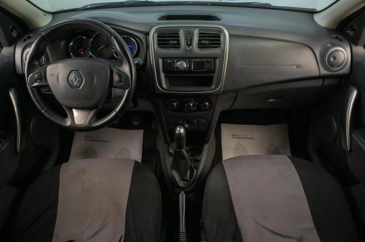Renault Sandero 12 из 15
