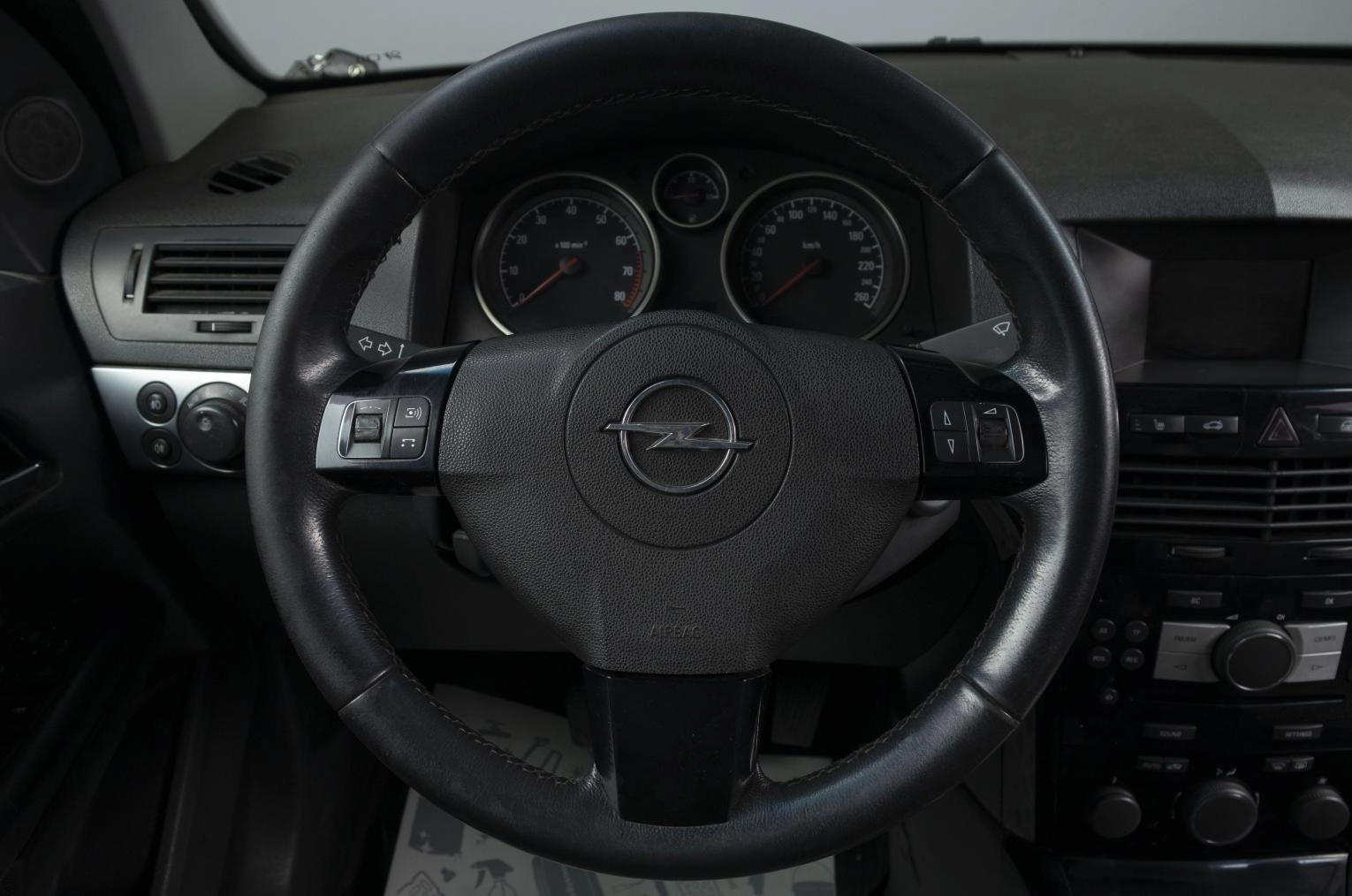 Opel Astra 8 из 19