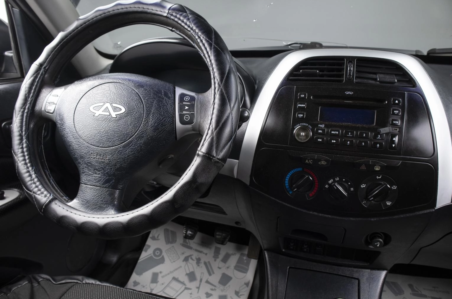 Chery Tiggo (T11) 10 из 17