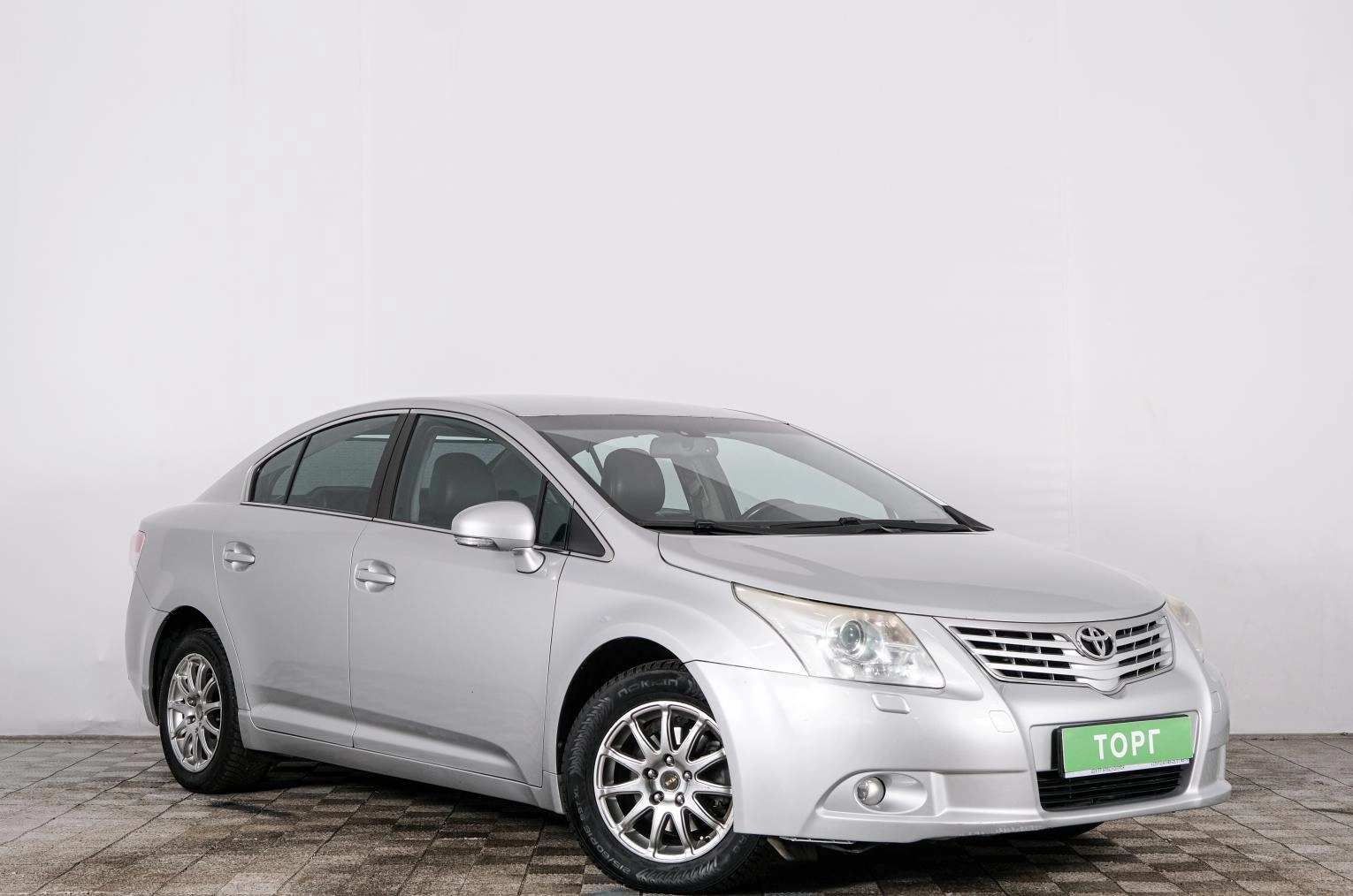 Toyota Avensis 1 из 24