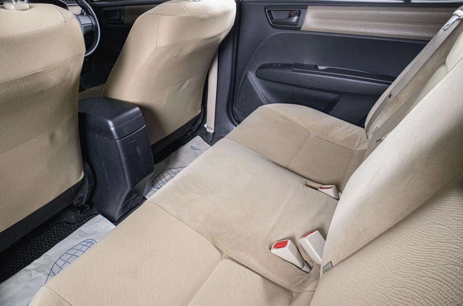Toyota Corolla Axio 15 из 15