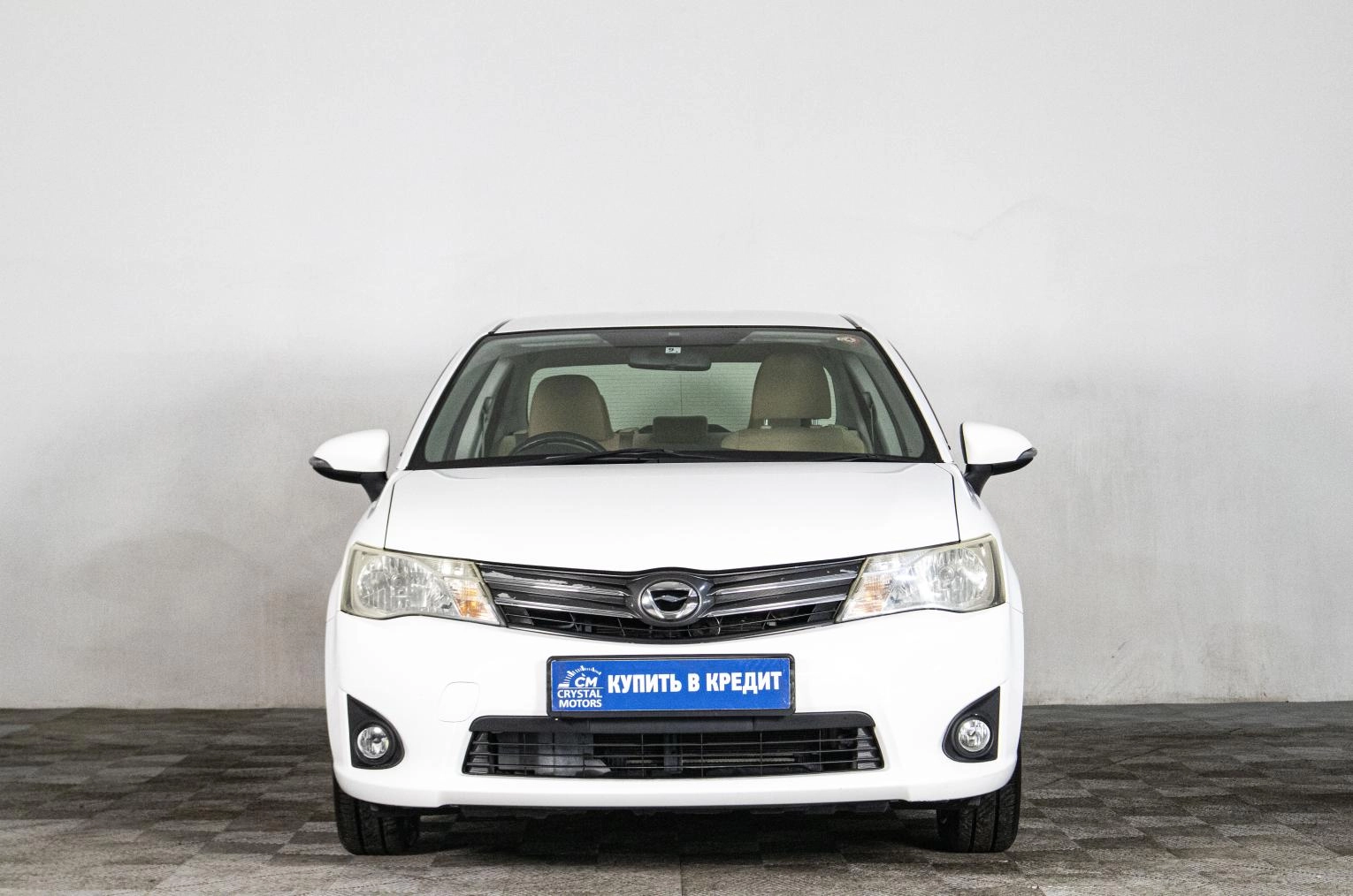 Toyota Corolla Axio 2 из 15