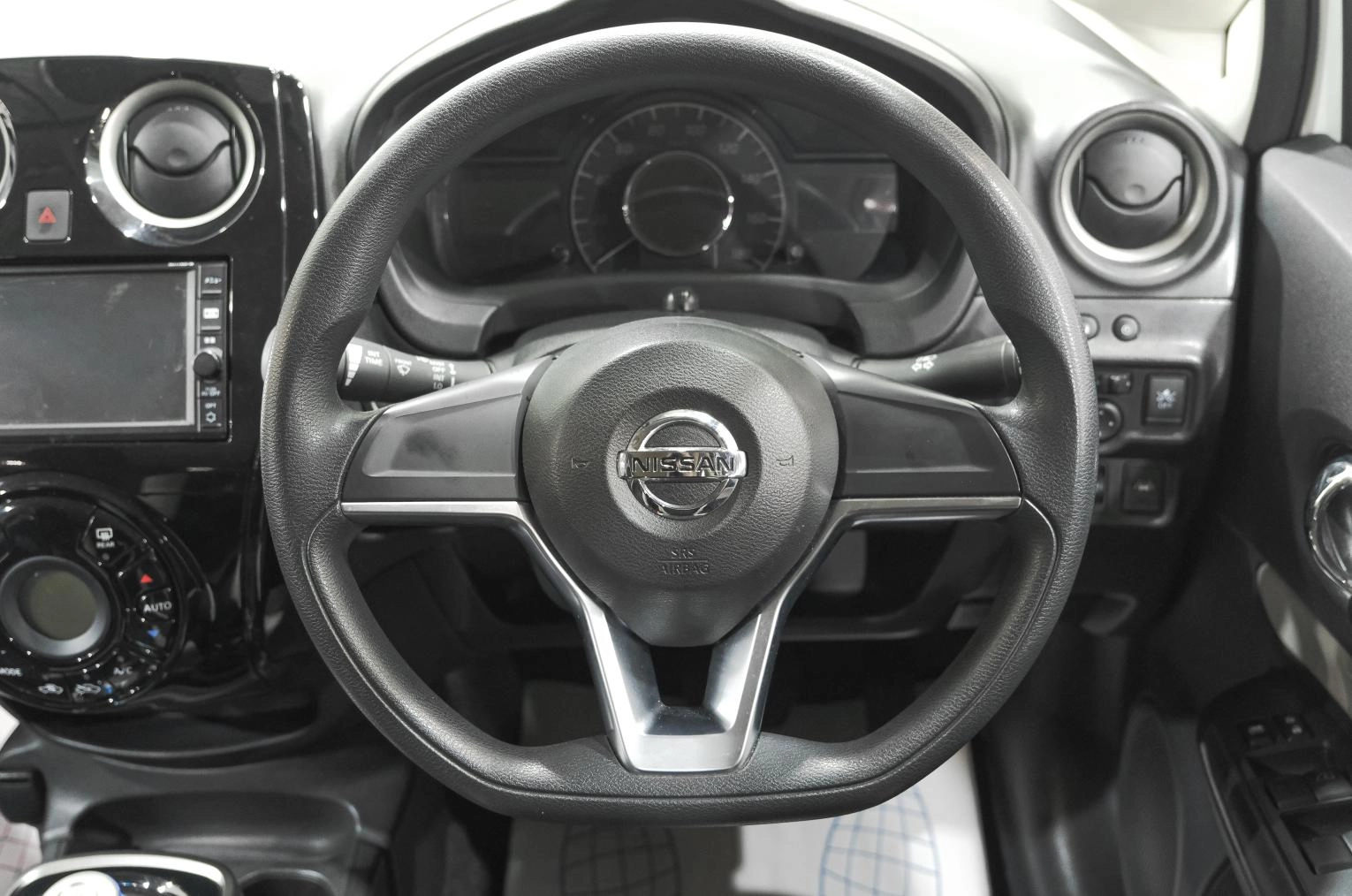 Nissan Note 12 из 24