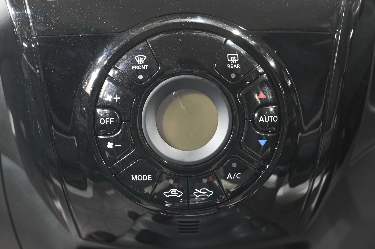 Nissan Note 14 из 24