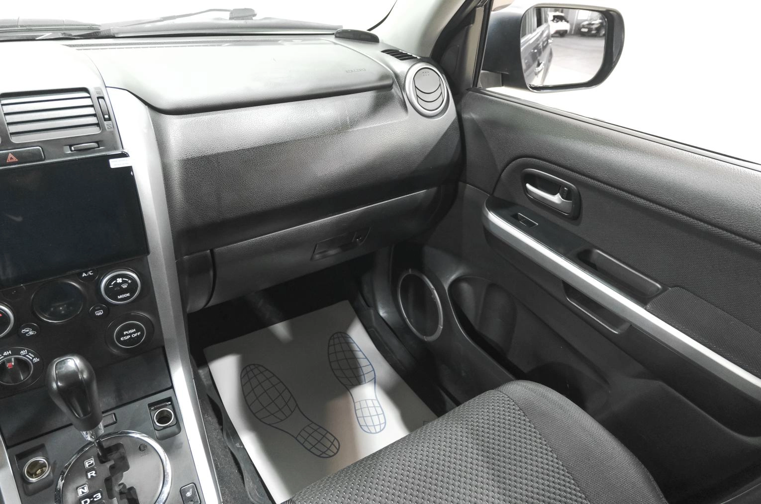Suzuki Grand Vitara 11 из 23