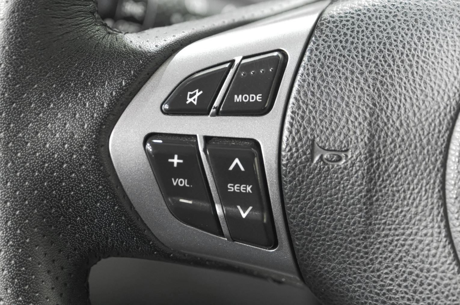 Suzuki Grand Vitara 12 из 23