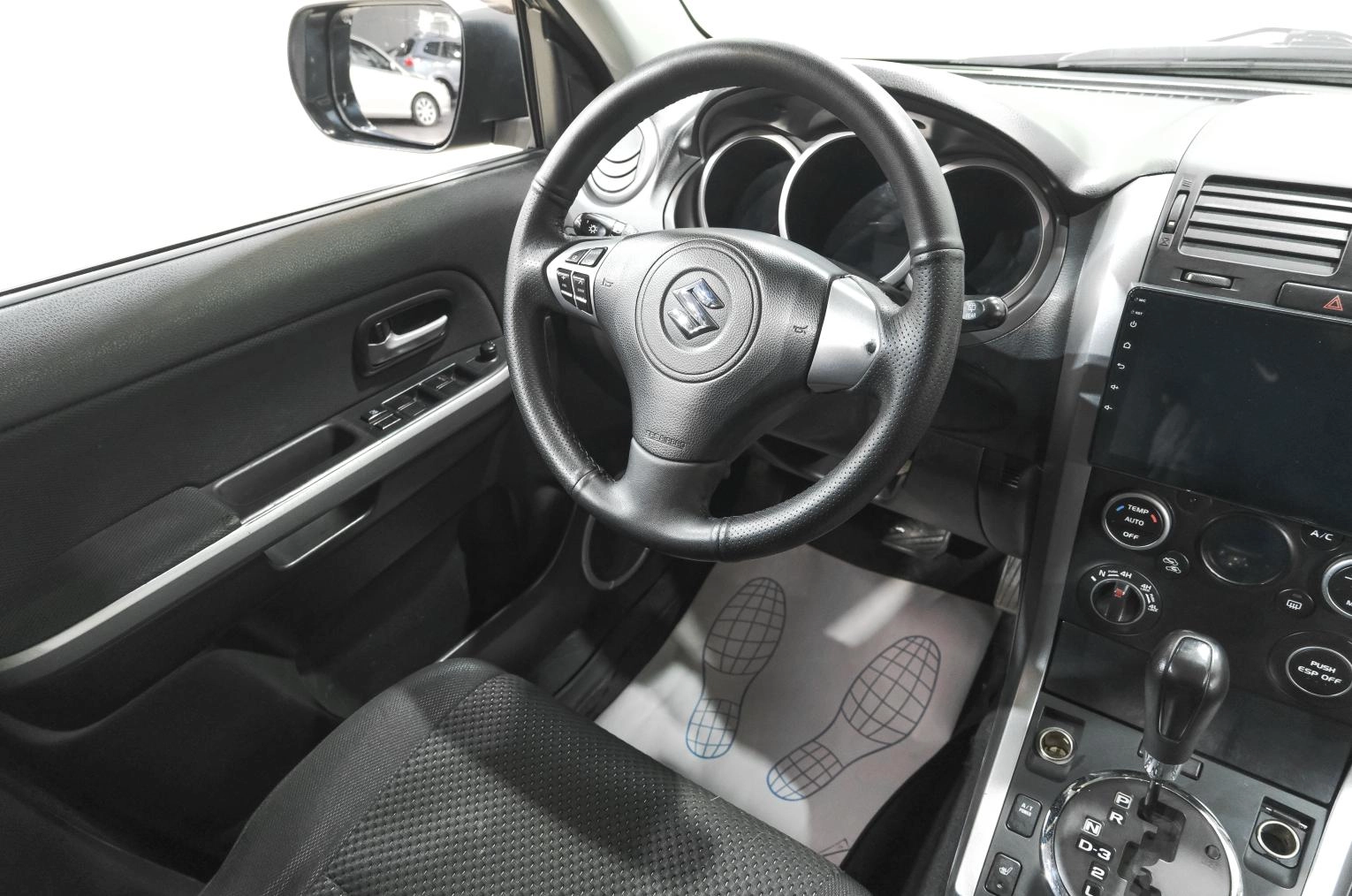Suzuki Grand Vitara 9 из 23