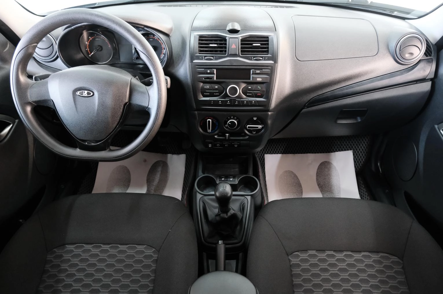 ВАЗ (LADA) Granta 12 из 22