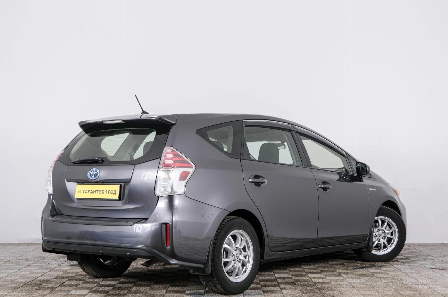 Toyota Prius 6 из 20