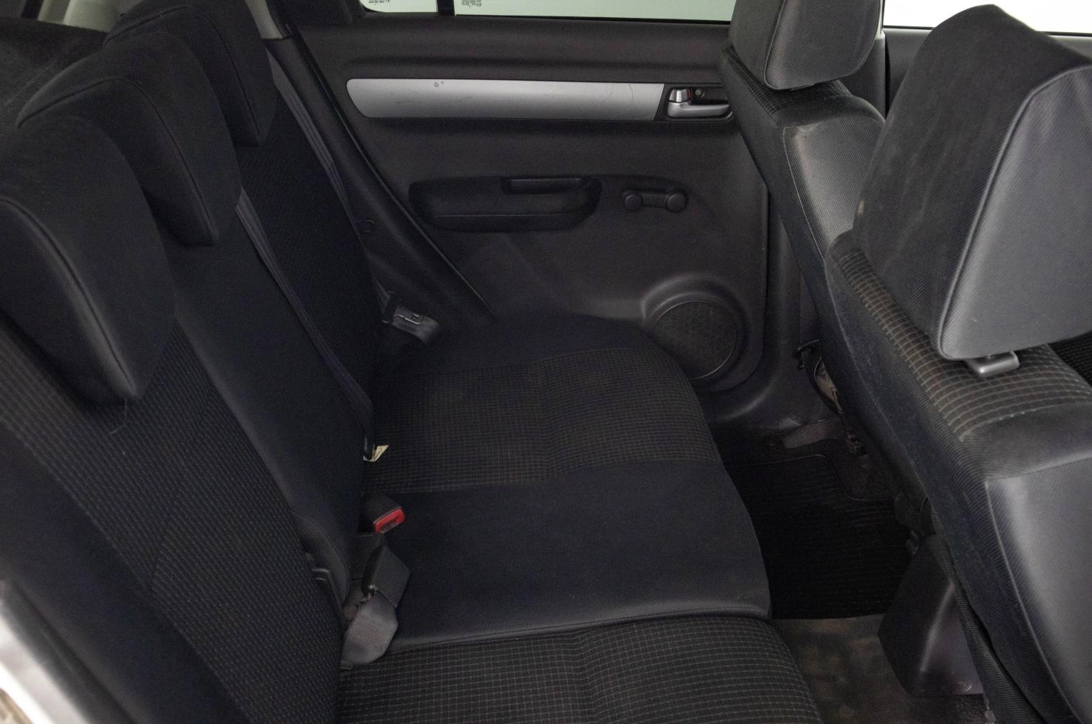 Suzuki Swift 10 из 21