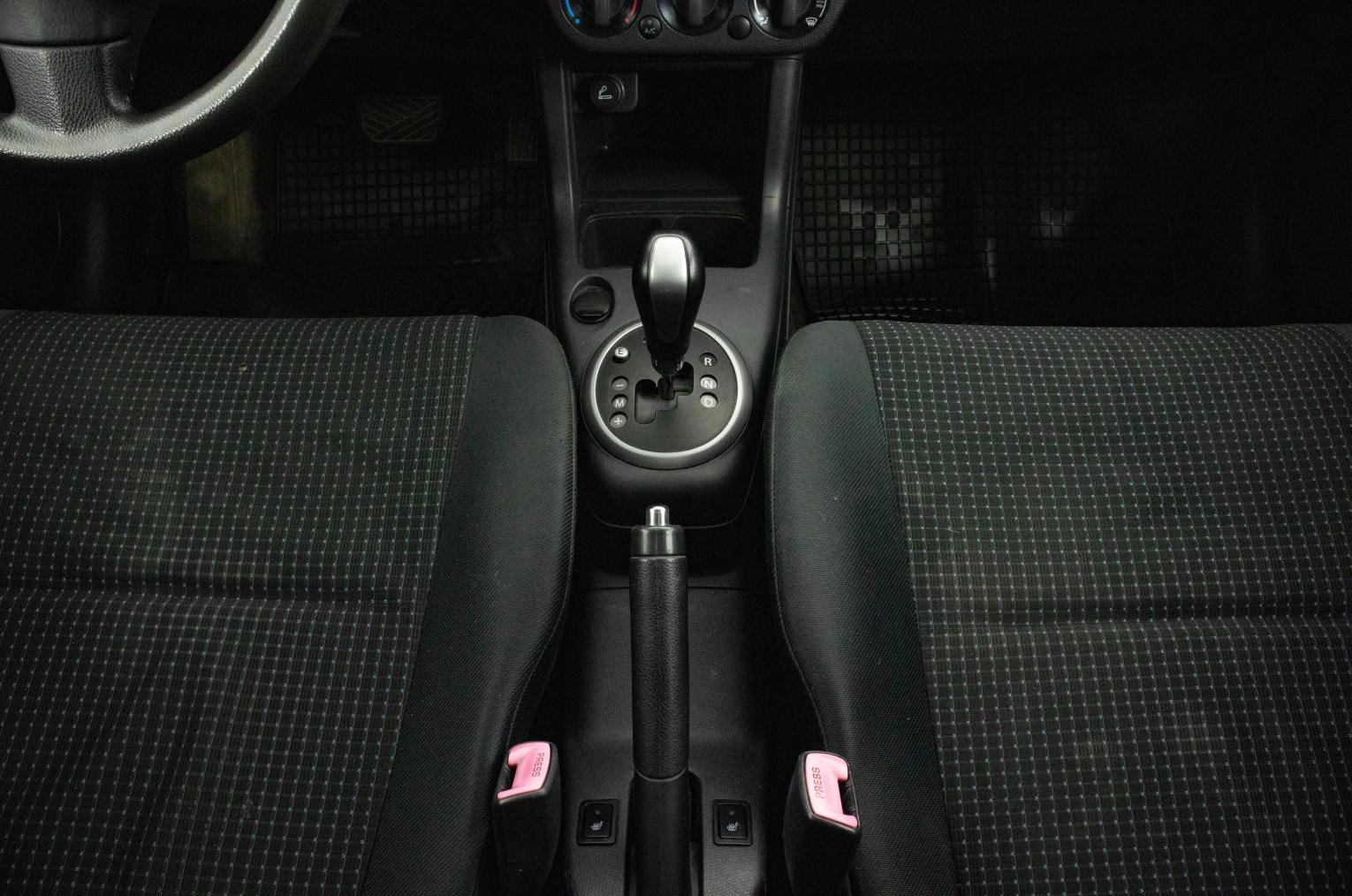 Suzuki Swift 19 из 21