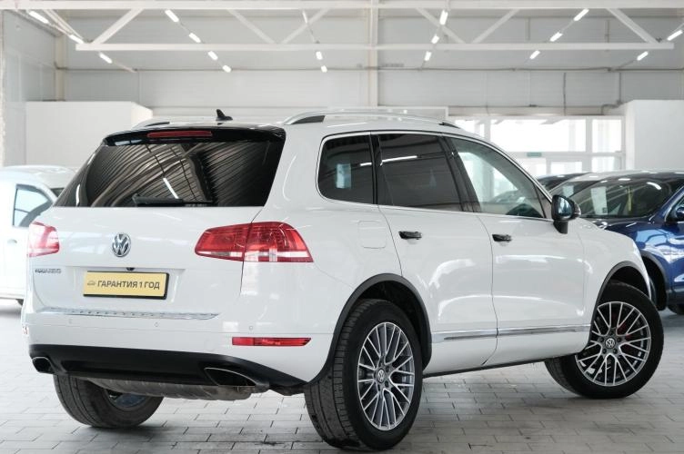 Volkswagen Touareg 6 из 31