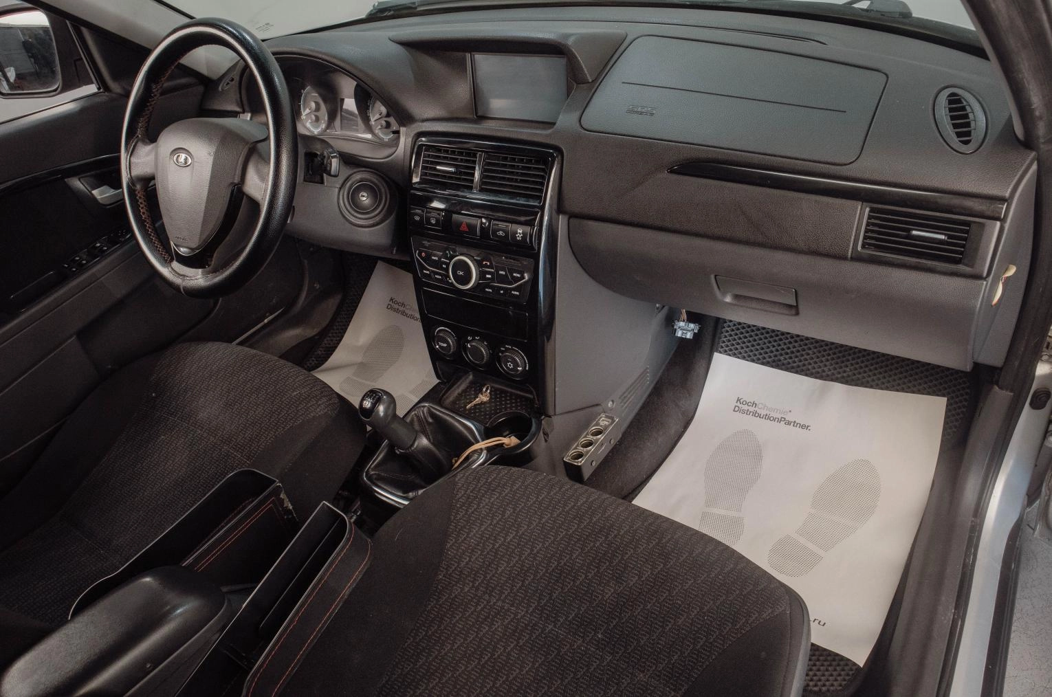 ВАЗ (LADA) Priora 9 из 18