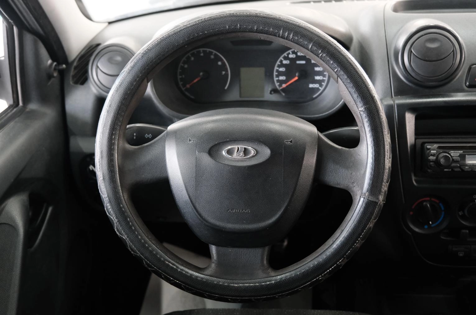 ВАЗ (LADA) Granta 11 из 21